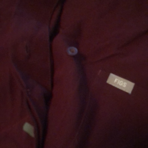 Figs Technical Collection Maroon Button Up Short Sleeve Maroon Scrub Top size XS - Picture 4 of 5